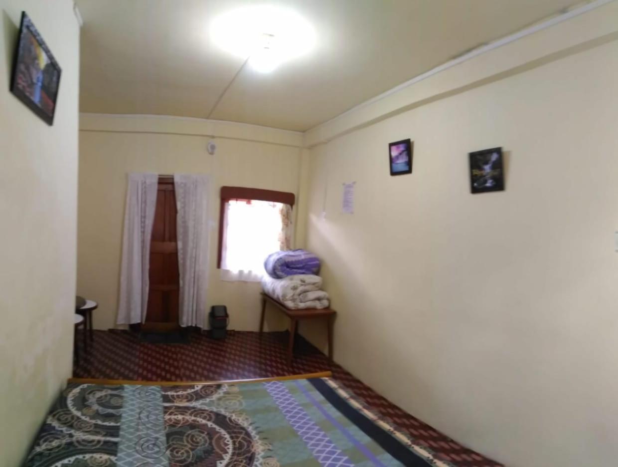 Goshen Homestay Čérápuňdží Exteriér fotografie